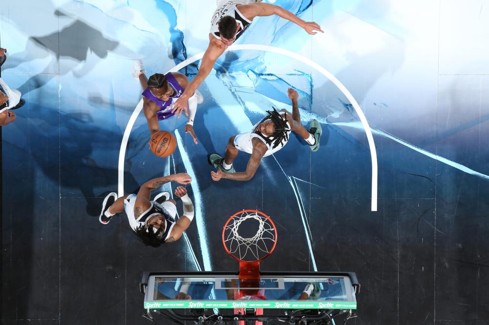 更是一场历 更是一场历